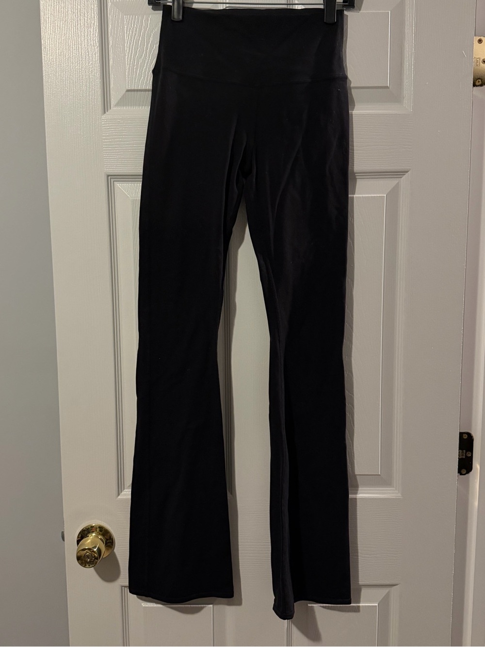 Alo High-Rise Black Flare Leggings - Women